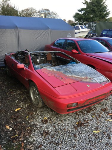 1988 Lotus esprit for parts only, fire damage, no id as cat b For Sale