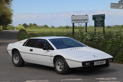 Lotus Esprit S2, 1978.   Monaco White with red leather. For Sale