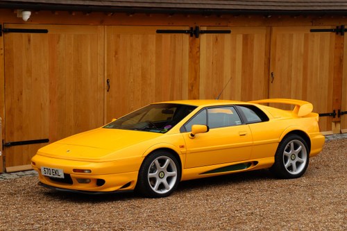 Lotus Esprit Twin-Turbo V8 GT, 2000.  One owner from new.   In vendita