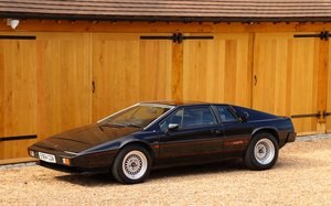 Lotus Esprit S3 HC, 1987.  One of only two HC’s in black. For Sale