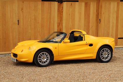 Picture of Lotus Elise S1, 2000.  Norfolk Mustard Pearl. 34k Miles For Sale
