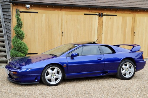 Lotus Esprit S4 Turbo, 1995.  Azure Blue metallic. For Sale