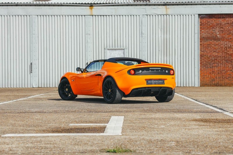 2021 Lotus Elise