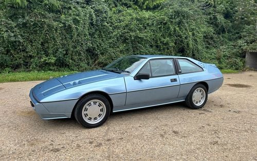 1985 Lotus Excel (picture 1 of 12)