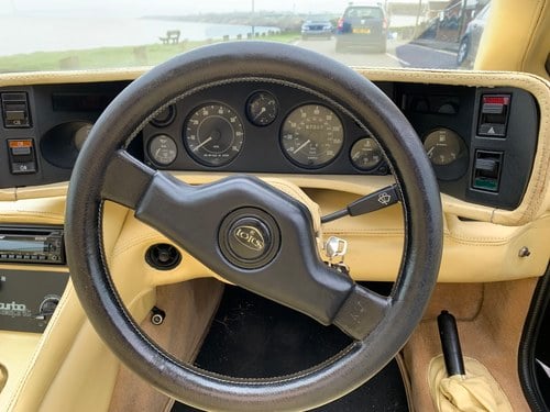 1986 Lotus Esprit - 8