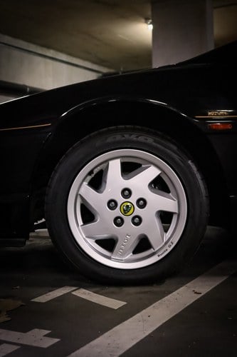 1990 Lotus Esprit - 3