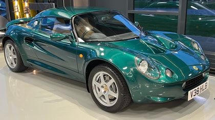 1999 Lotus Elise S1 111S - 925 miles from new.