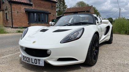 LOTUS ELISE S - 217HP, TOURING, AIRCON, JUST 6800 MILES!