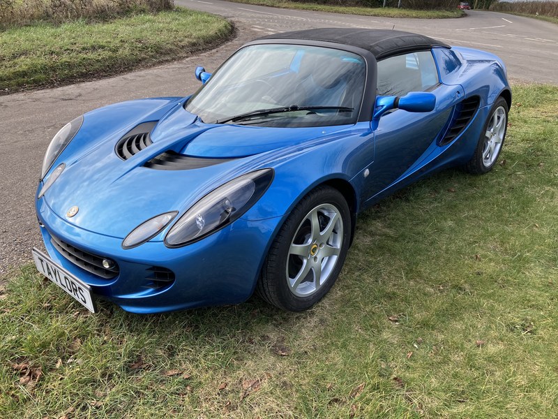 Lotus Rally 2001 2001 Lotus Elise Blue Manual, 5 speed Right Hand Drive in Droxford ...