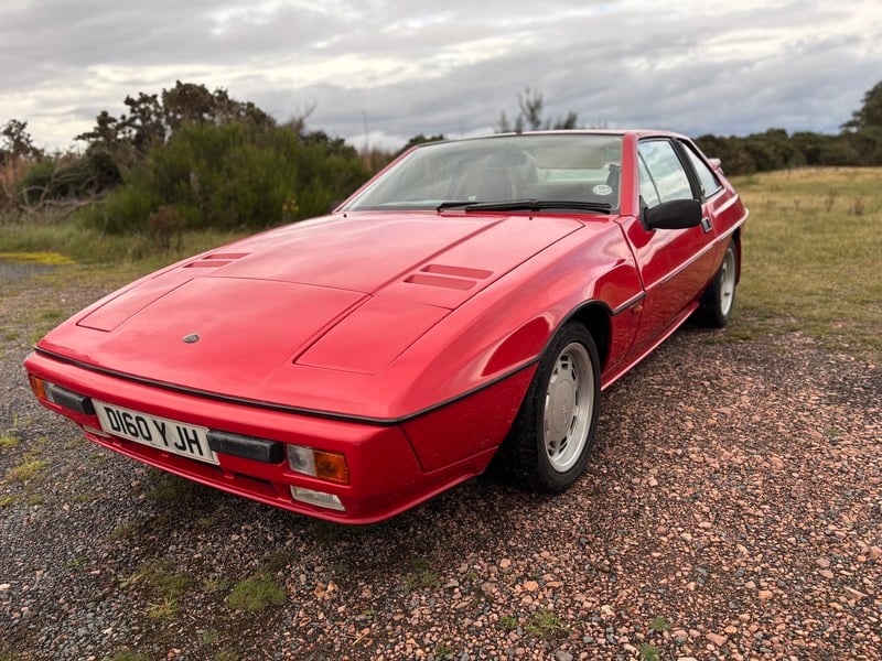 Lotus Excel de 1987 | Car & Classic
