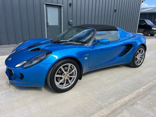 2006 Lotus Elise S2 **Stunning laser blue metallic** SÅLD