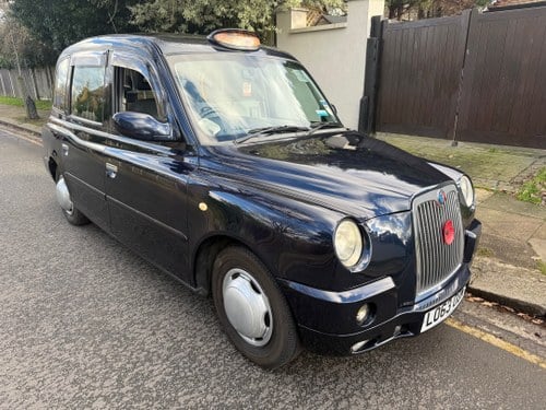 2014 LTI London Black Taxi