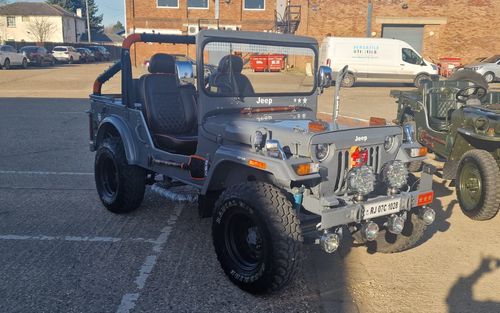 1993 Mahindra Jeep (picture 1 of 6)