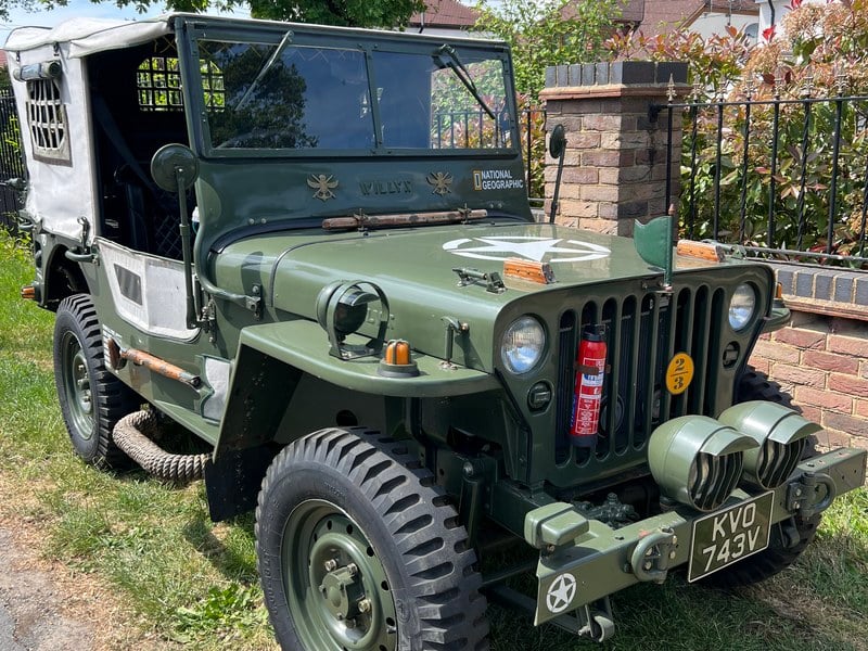 Rapid Classics: Eine Suche. Alle Oldtimer. 10 » Rapid Classics: Eine Suche. Alle Oldtimer. 1980 Mahindra Jeep