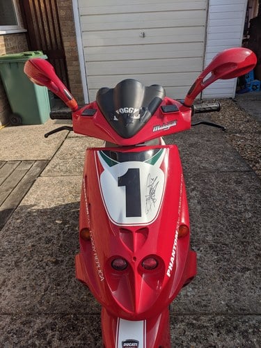 2000 Carl Fogarty Collectable Scooter Kaufen Bei