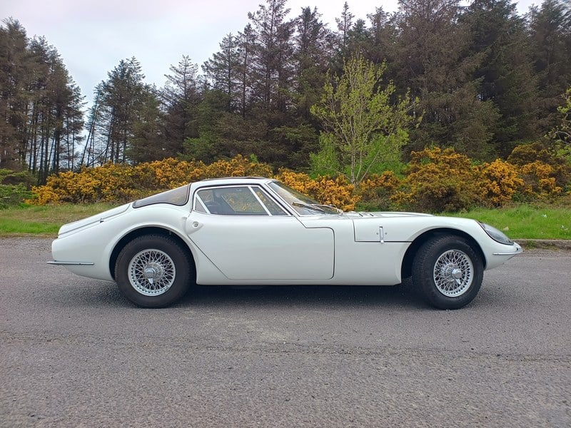 1967 Marcos GT - 1 1967 Marcos GT - 1