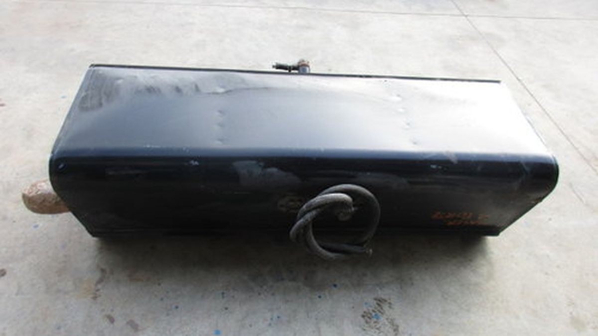 89 Plus In My Maserati Gas Tank Fuel tank for Maserati Quattroporte series 3 type Am330 For Sale | Car