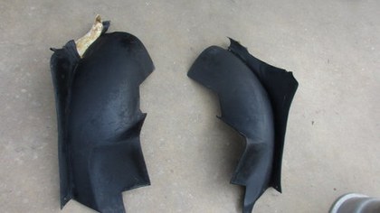 Rear fender covers for Maserati Mistral