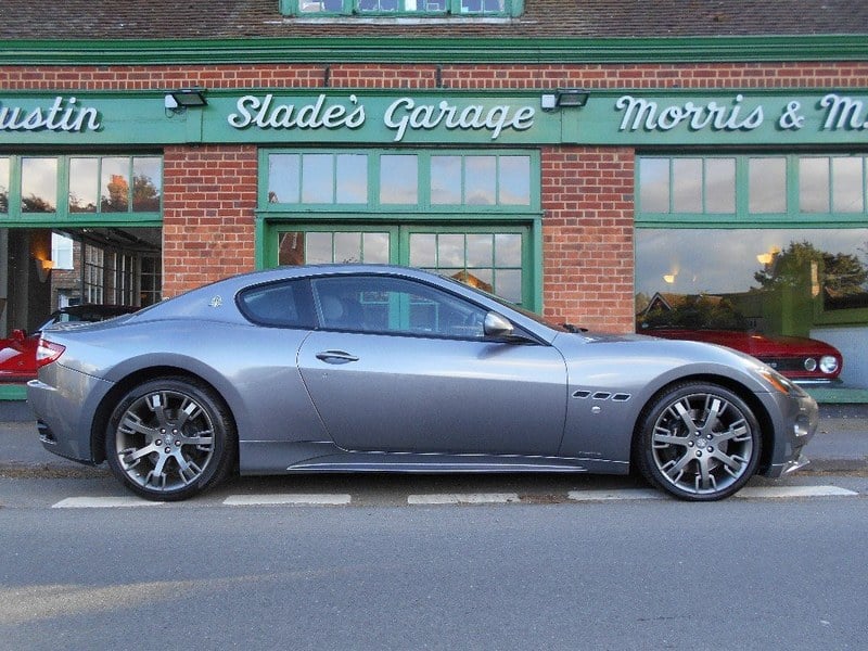 Maserati Granturismo S Coupe Automatic