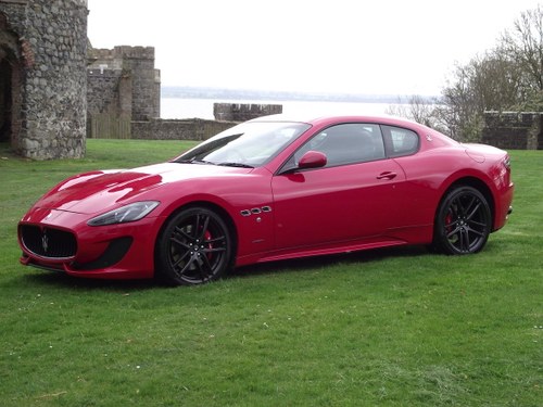 Maserati Oct 2015 only red (rosso mondiale) in uk For Sale