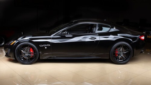 2016 Maserati  GranTurismo Sport F-1 auto All Black $64.9k In vendita