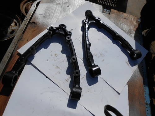 Front lower suspension arms Maserati Mistral In vendita