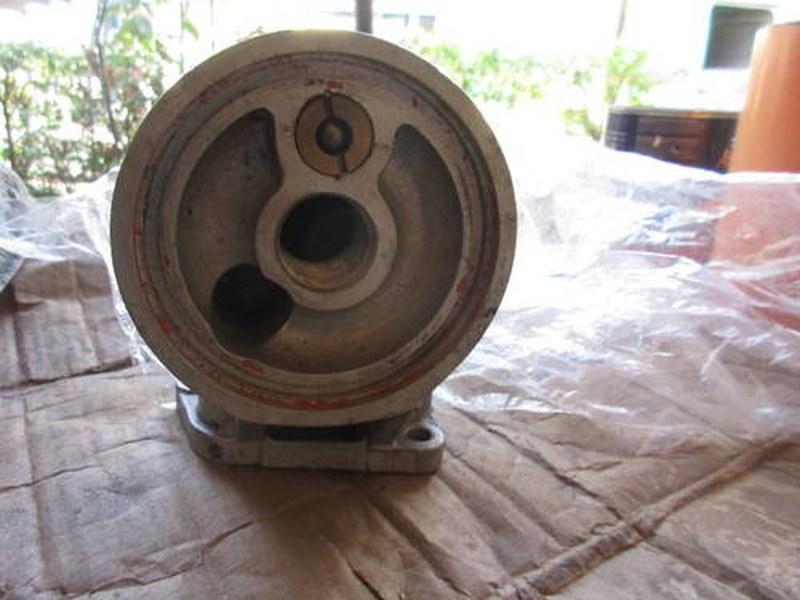 Oil filter body for Maserati Ghibli 4.7 and 4.9