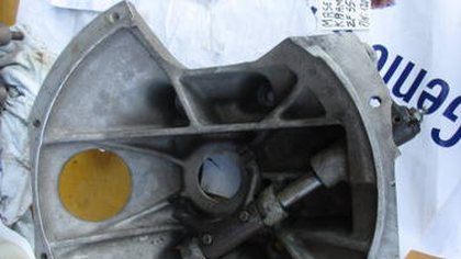 Bell housing for Maserati Khamsin for gearbox ZF S5-24-3