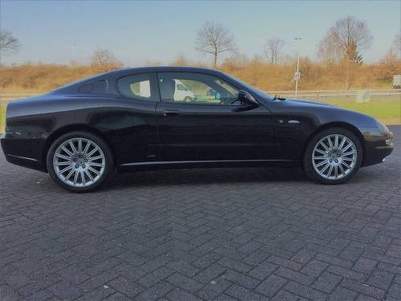 Maserati Coupe 4200 GT V8 € 34.900