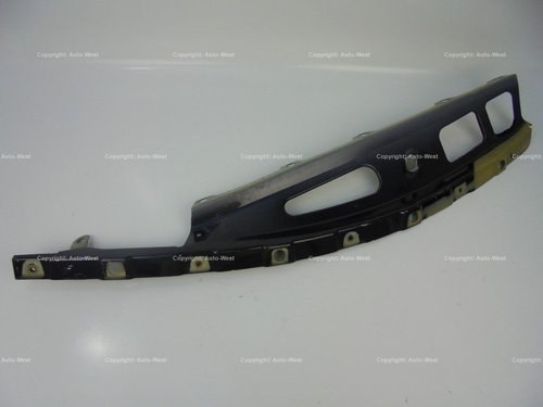Maserati Granturismo Front right wing support bracket For Sale