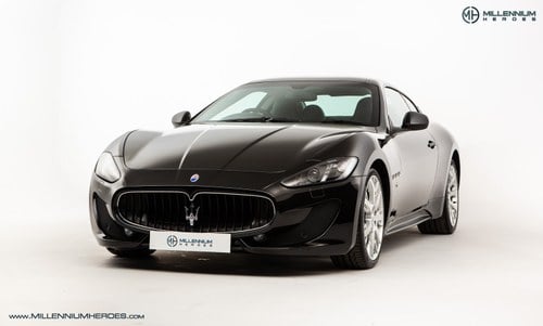 2014 MASERATI GRANTURISMO SPORT // 32K MILES // NERO CARBONIO Te koop