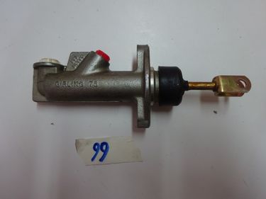 Clutch pump for Maserati Mistral and Mexico