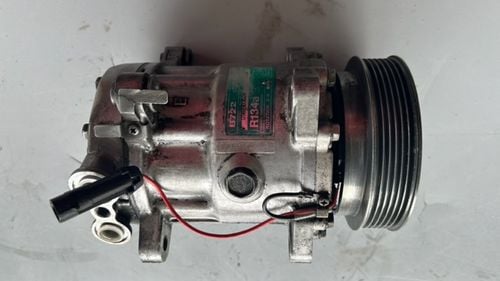 Picture of Air condition compressor for Maserati 3200 GT - For Sale