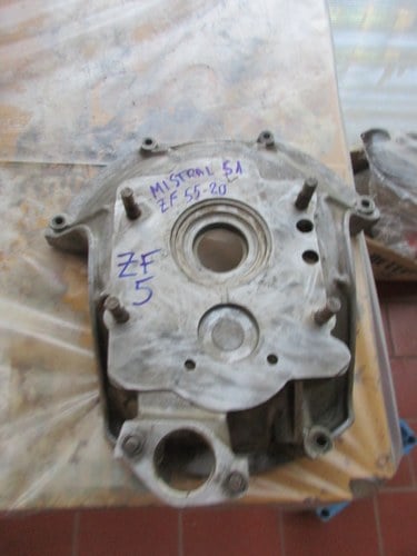 Clutch bell housing Maserati Mistral En Venta