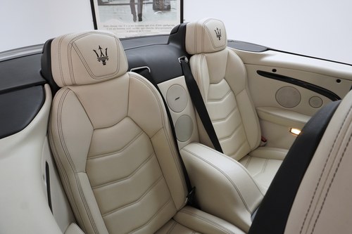 2016 Maserati Grancabrio - 9