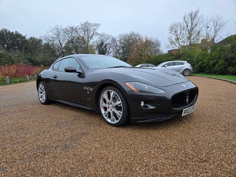 2012 Maserati Granturismo 4.7 V8 MC Shift - 24k miles
