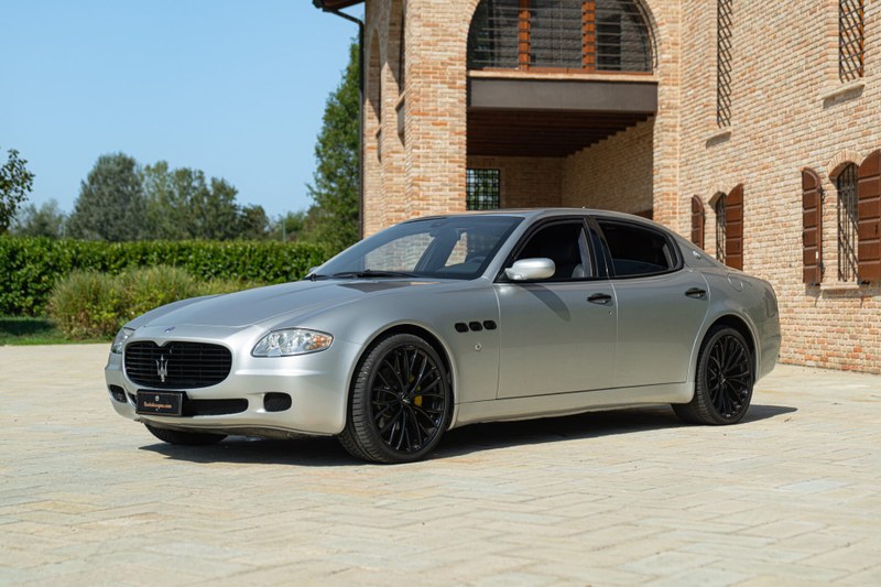 2005 Maserati Quattroporte - 1 2005 Maserati Quattroporte - 1