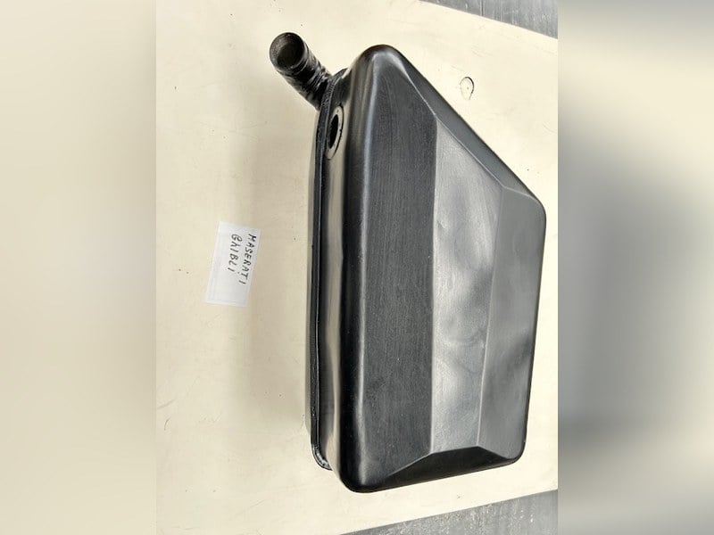 Rh fuel tank for Maserati Ghibli series 1