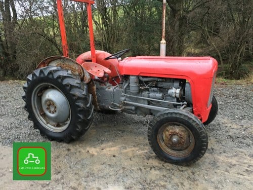 1961 MASSEY FERGUSON 35 ALL WORKS CHEAP VINTAGE TRACTOR  SOLD