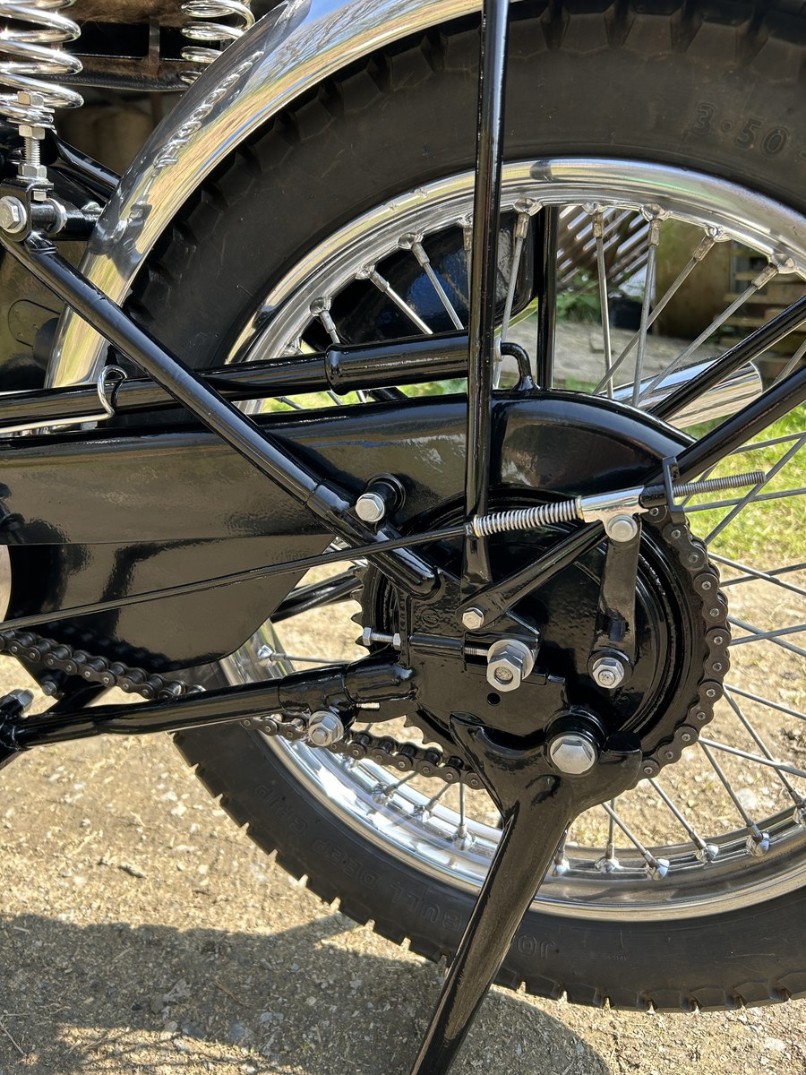 Matchless G3 Ridgid 1948 Matchless G3 Black Manual, 4 speed Right Hand Drive in exeter ...