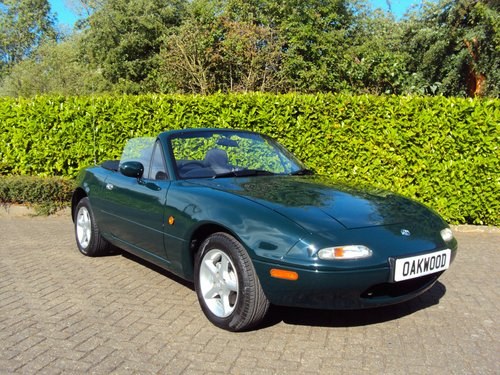 1995 An EXCEPTIONAL Low Mileage UK Mazda MX-5 1.8i - 40,000 MILES For Sale