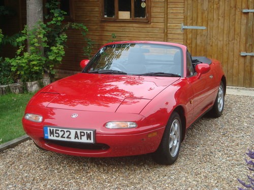 1995 Mazda MX5 Mk1 1.8is 51000 miles from new. SOLD