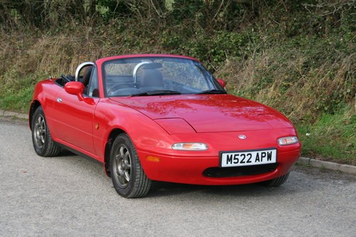 1995 Mazda MX5 Mk1 1.8is 51000 miles from new. SOLD