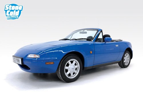 1991 Mazda MX-5 1.6i with just 16,400 miles SOLD