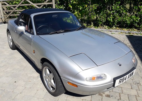 1997 Very low mileage Mazda MX5 Harvard Limited Edition VERKOCHT
