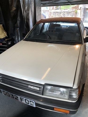 1986 1.5 GLX saloon Mazda 323 In vendita