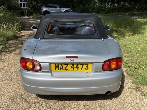 1998 Mazda MX5 1.8l Eunos. Excellent condition. In vendita