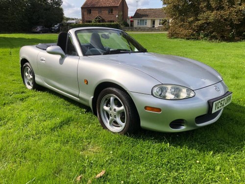 2002 MAZDA MX5 ONLY 26,542 miles FSH exceptional conditon For Sale