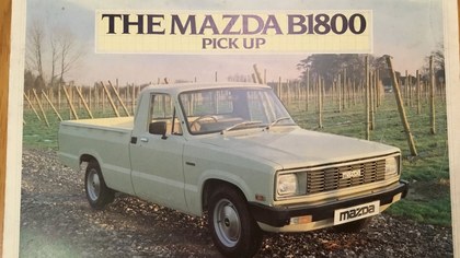 Mazda pick up B1800