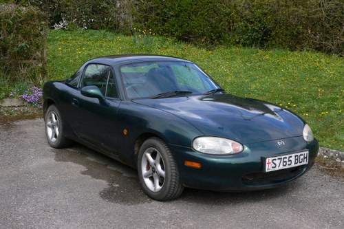1998 Mazda MX-5 with Hardtop For Sale by Auction
